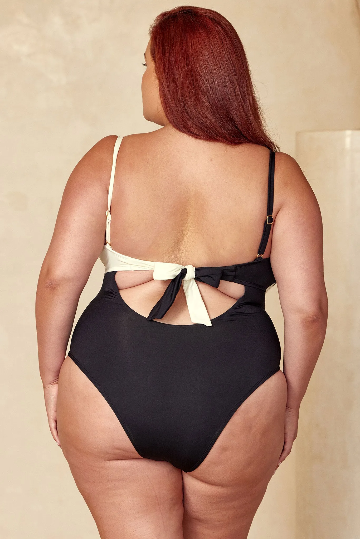 Bordeaux One Piece - Black/Ivory