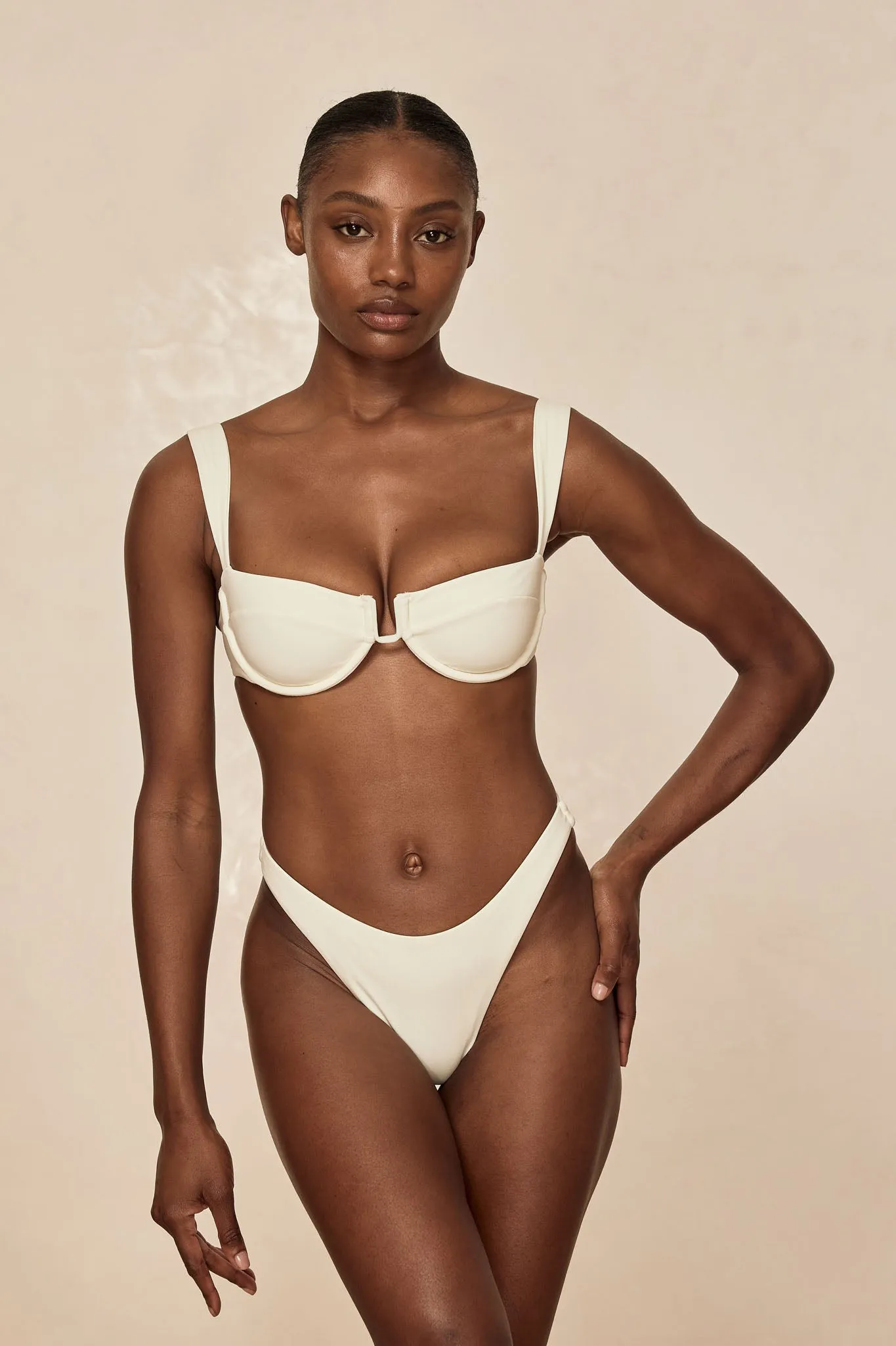 Byron Thong - Ivory