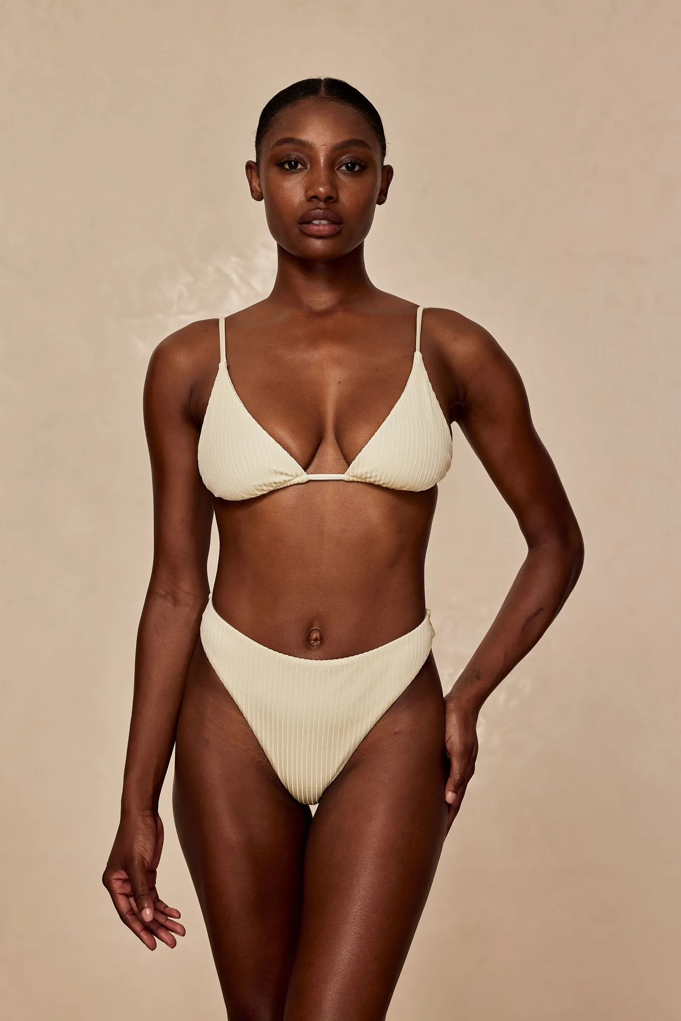 Capri Thong - Ivory Shiny Rib